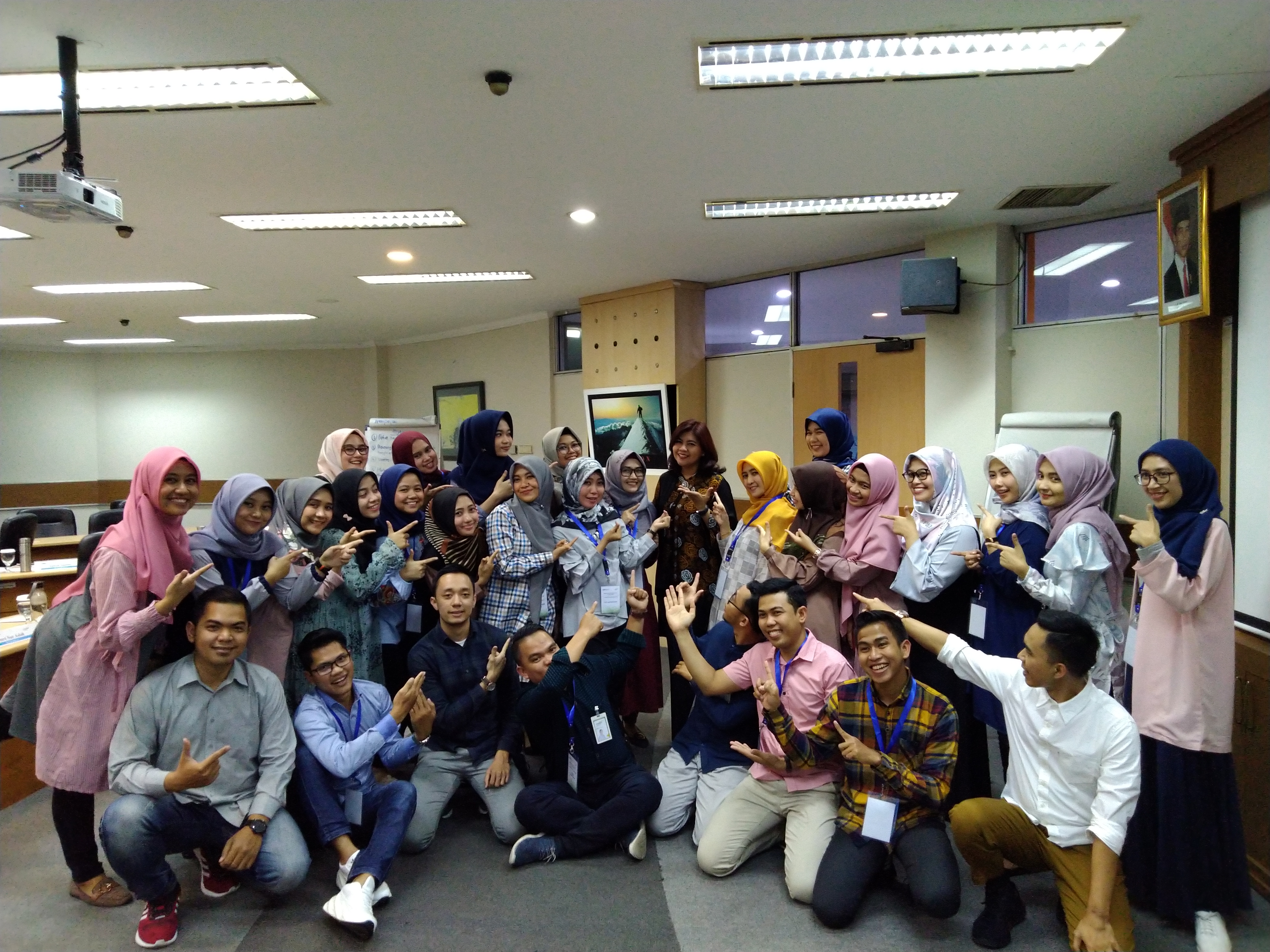 Program Pendidikan Branch Experience for Frontliner PT. Bank Syariah Mandiri
